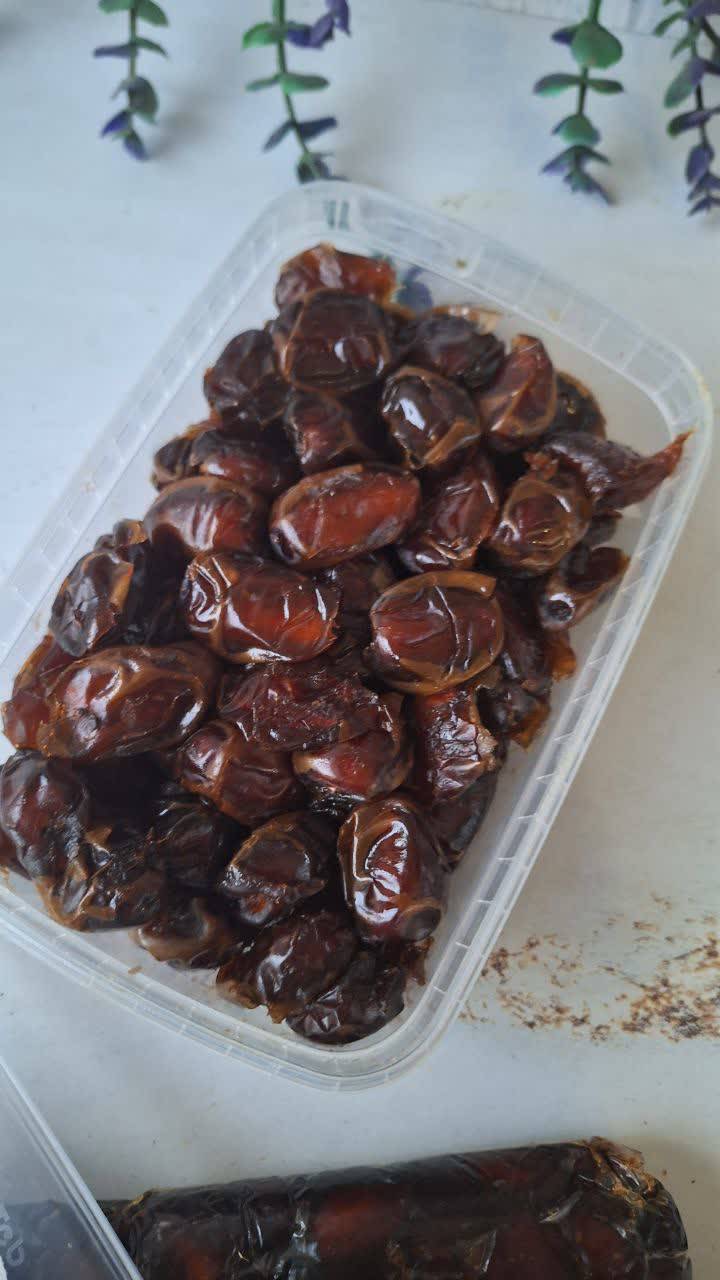 تصویر خرما برحی تازه 1 کیلویی 